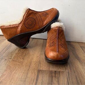 J-41 Capri WJ09 Women’s Clogs 7 Shearling Leather Snowflake Shoes Adventure On